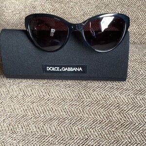 Dolce & Gabbana Sunglasses DG 4199 27488G Leaf Gold On Black 55-18-135